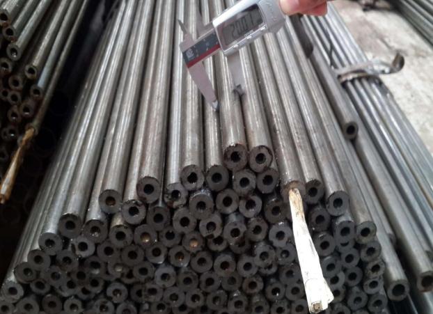 小口径精密钢管现货