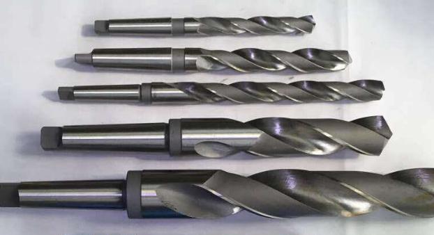 圆钢钻头
